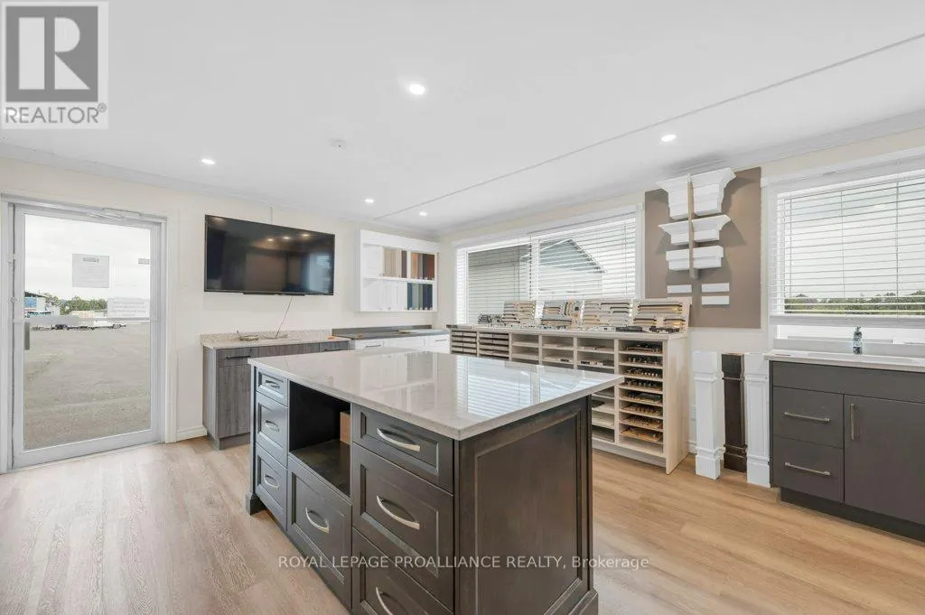 6 - 400 W FRONT STREET, #6