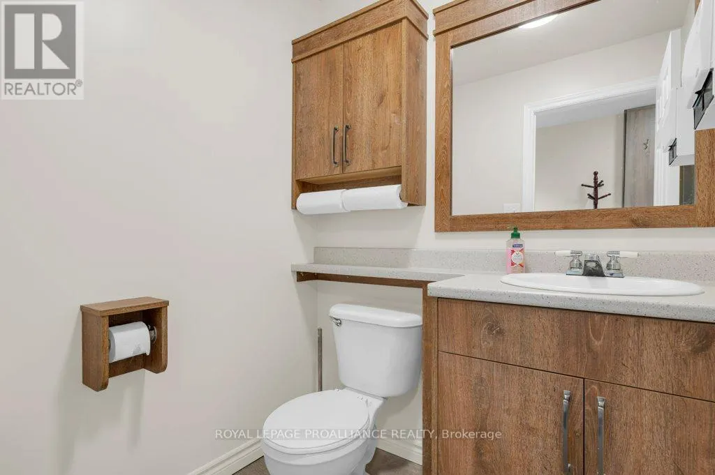 6 - 400 W FRONT STREET, #6