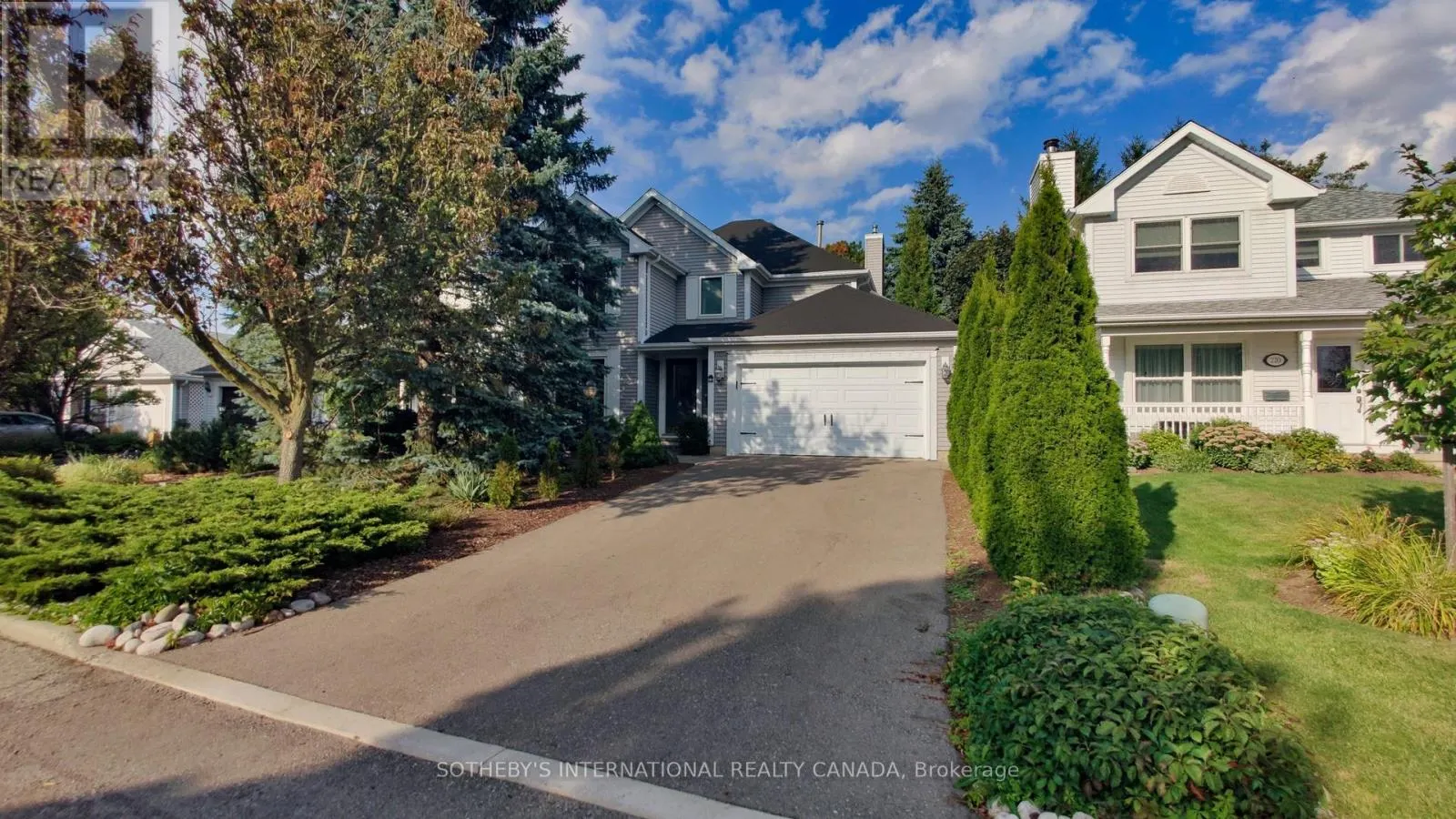 218 DORCHESTER PLACE