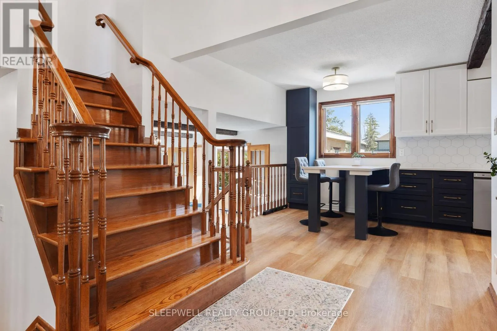1545 PRINCE OF WALES DRIVE