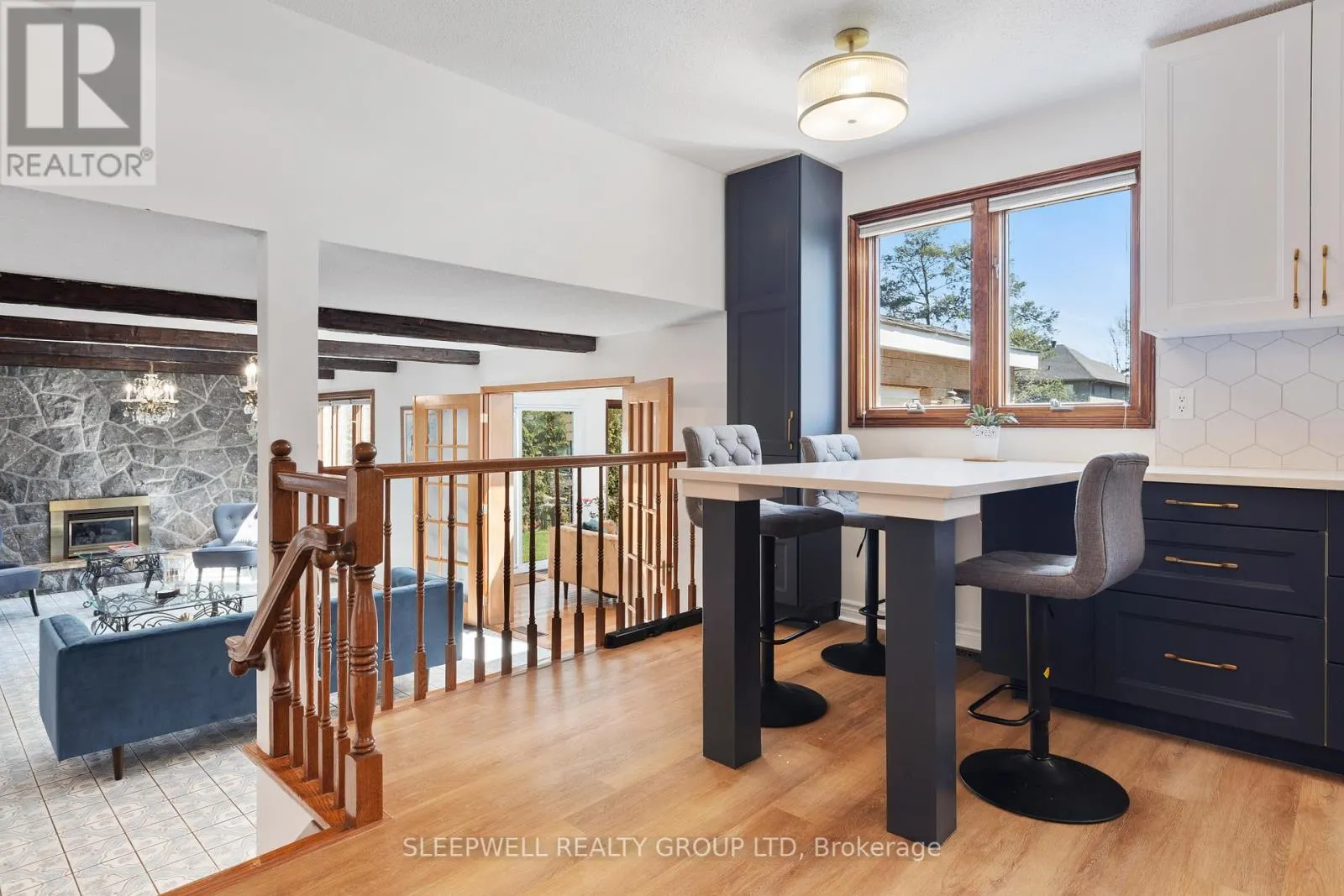 1545 PRINCE OF WALES DRIVE