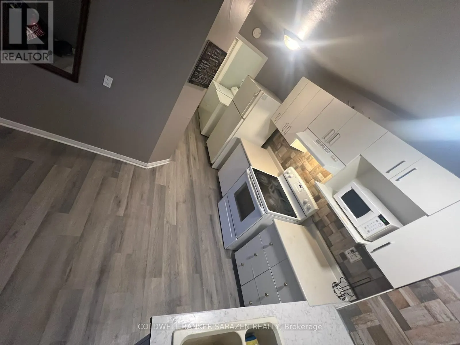 249-251 JOFFRE BELANGER WAY