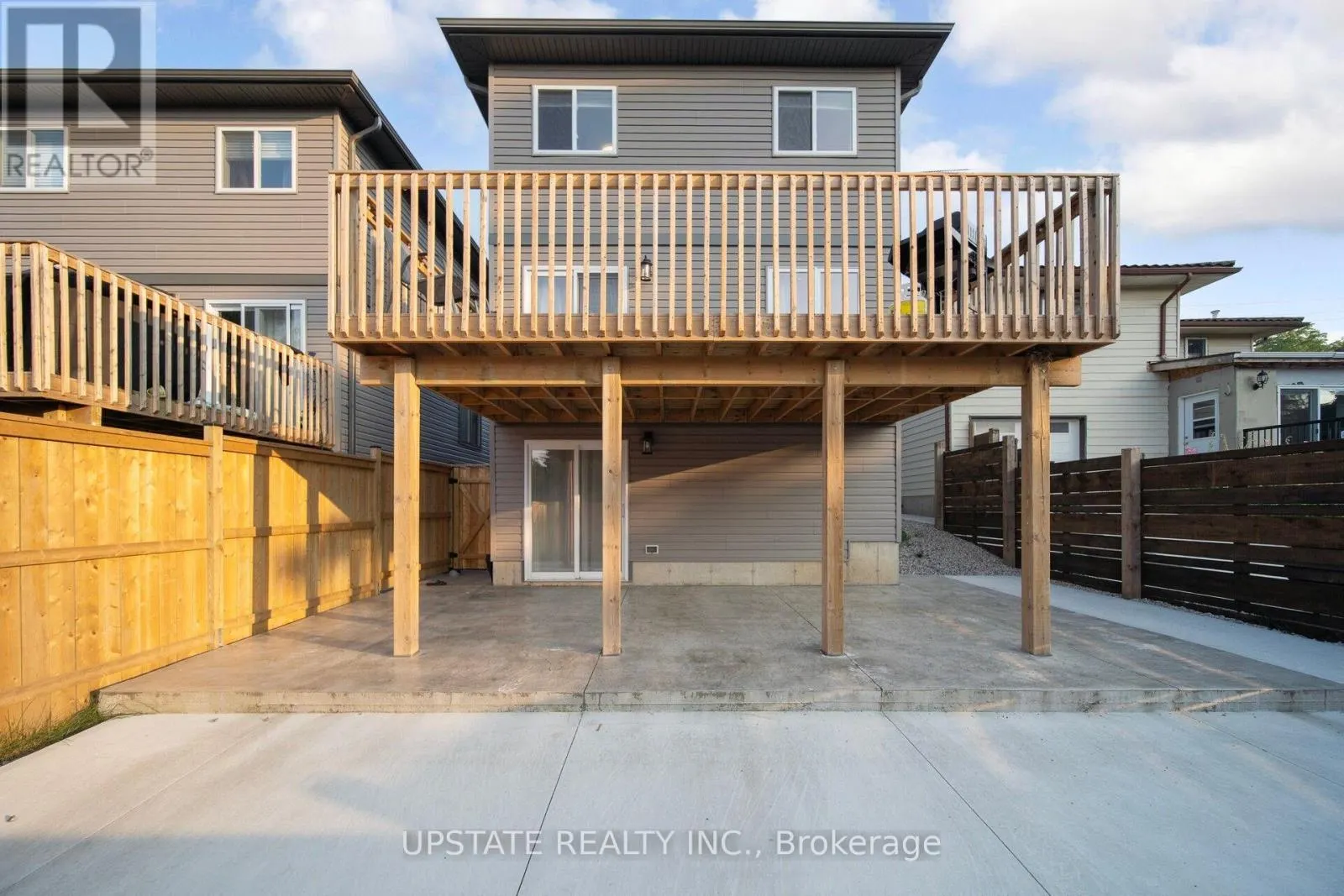457 SPENCER STREET