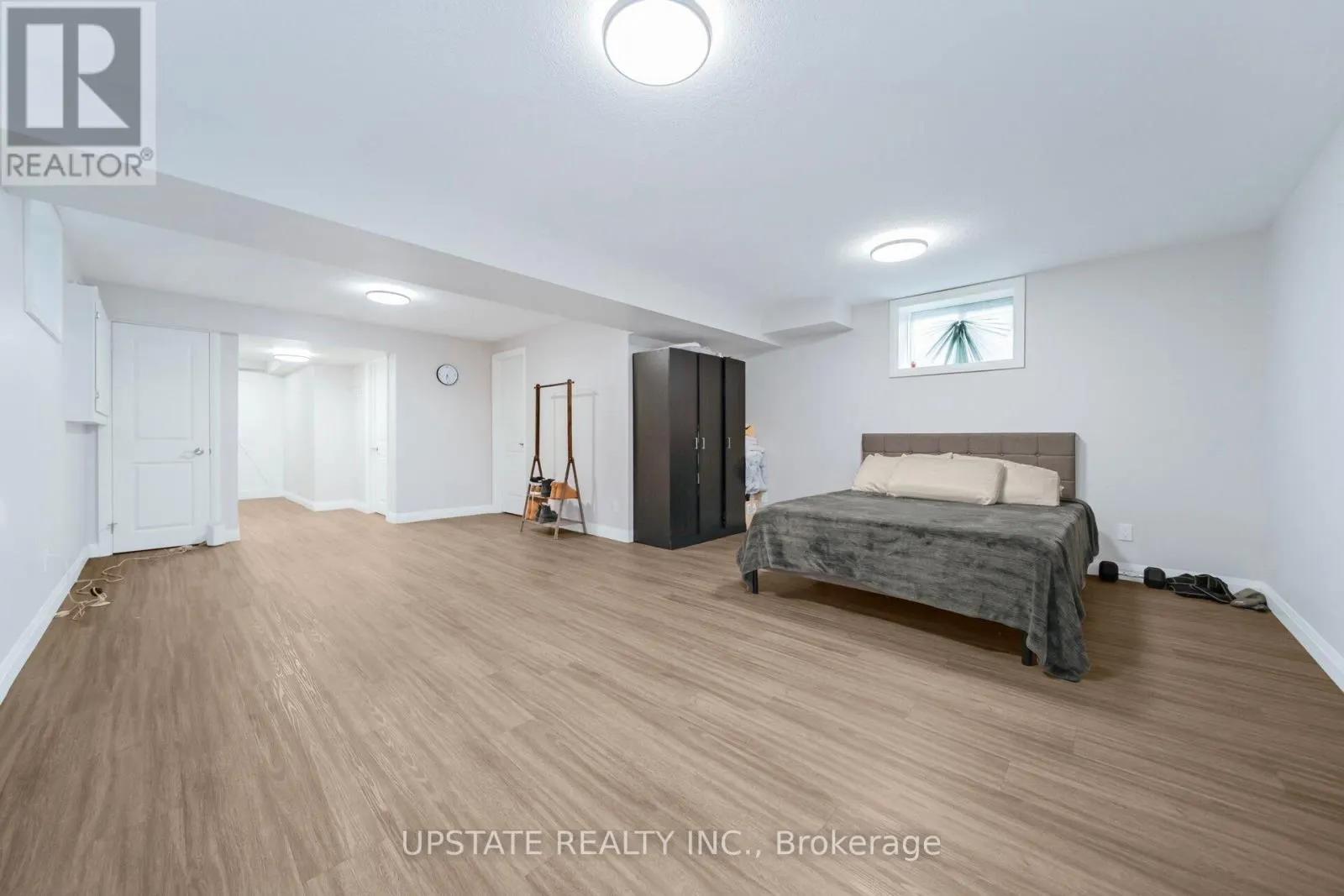 457 SPENCER STREET