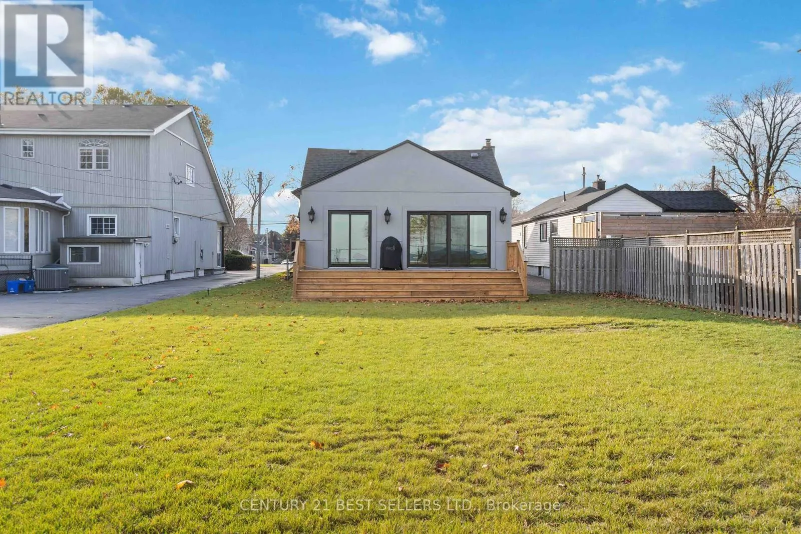 599 BEACH BOULEVARD