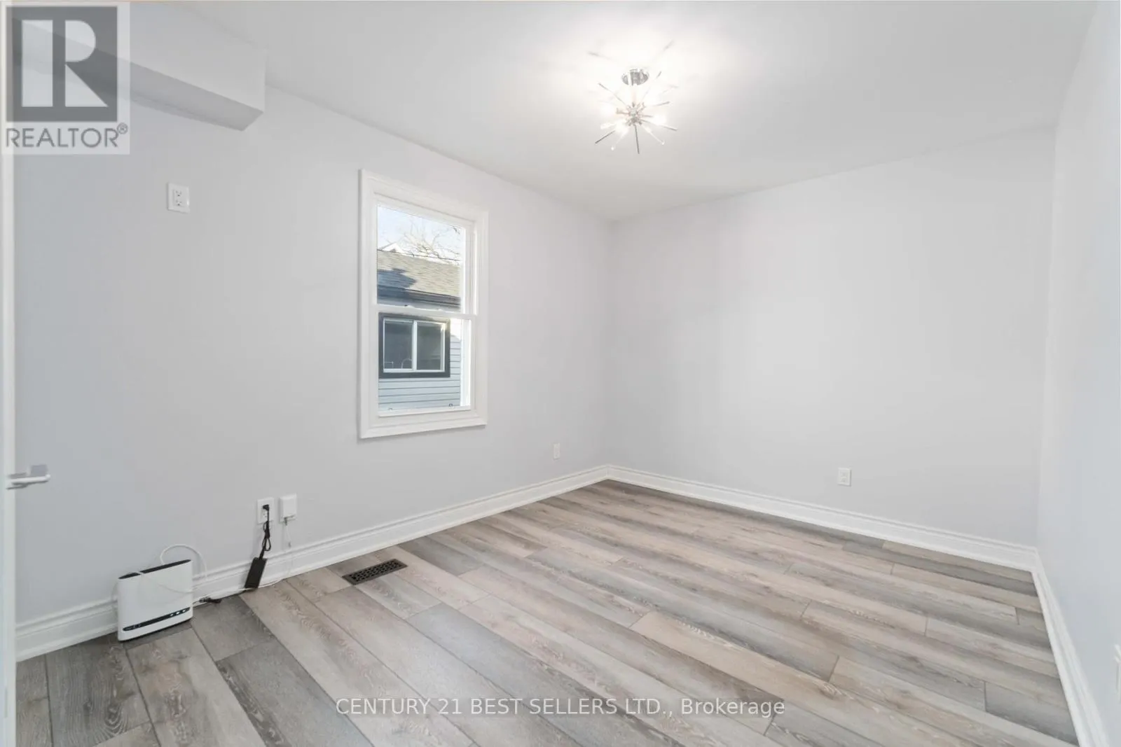 599 BEACH BOULEVARD