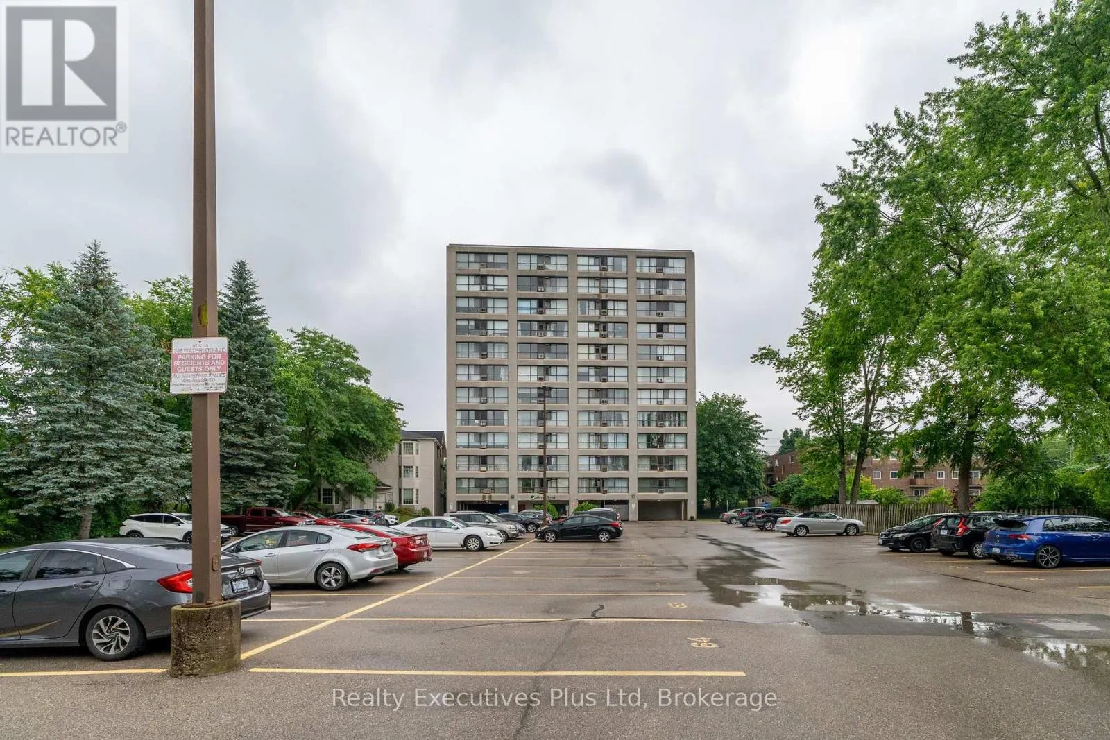 902 - 358 WATERLOO AVENUE, #902