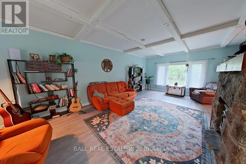 2056 YOUNG'S POINT ROAD