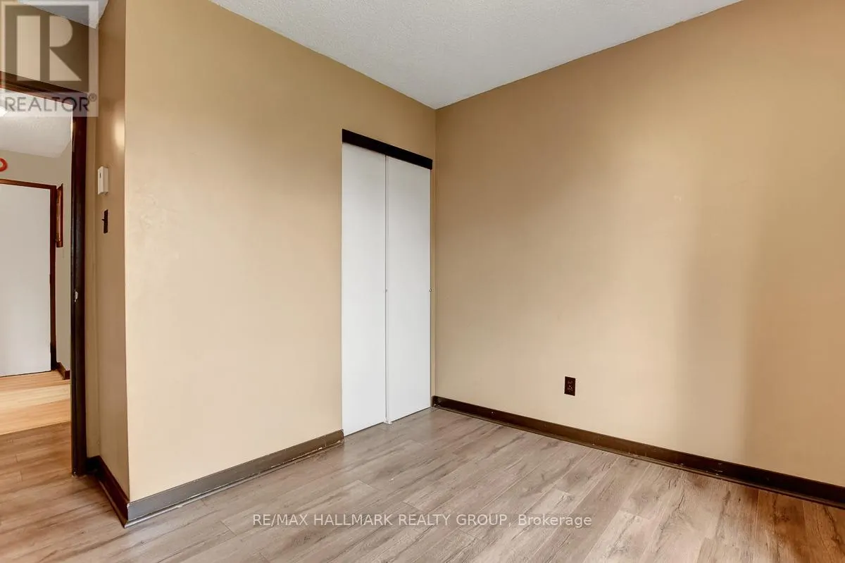 401C - 2041 ARROWSMITH DRIVE