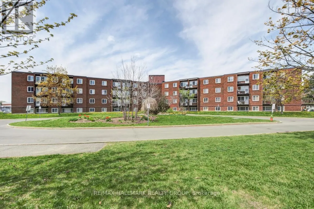 401C - 2041 ARROWSMITH DRIVE