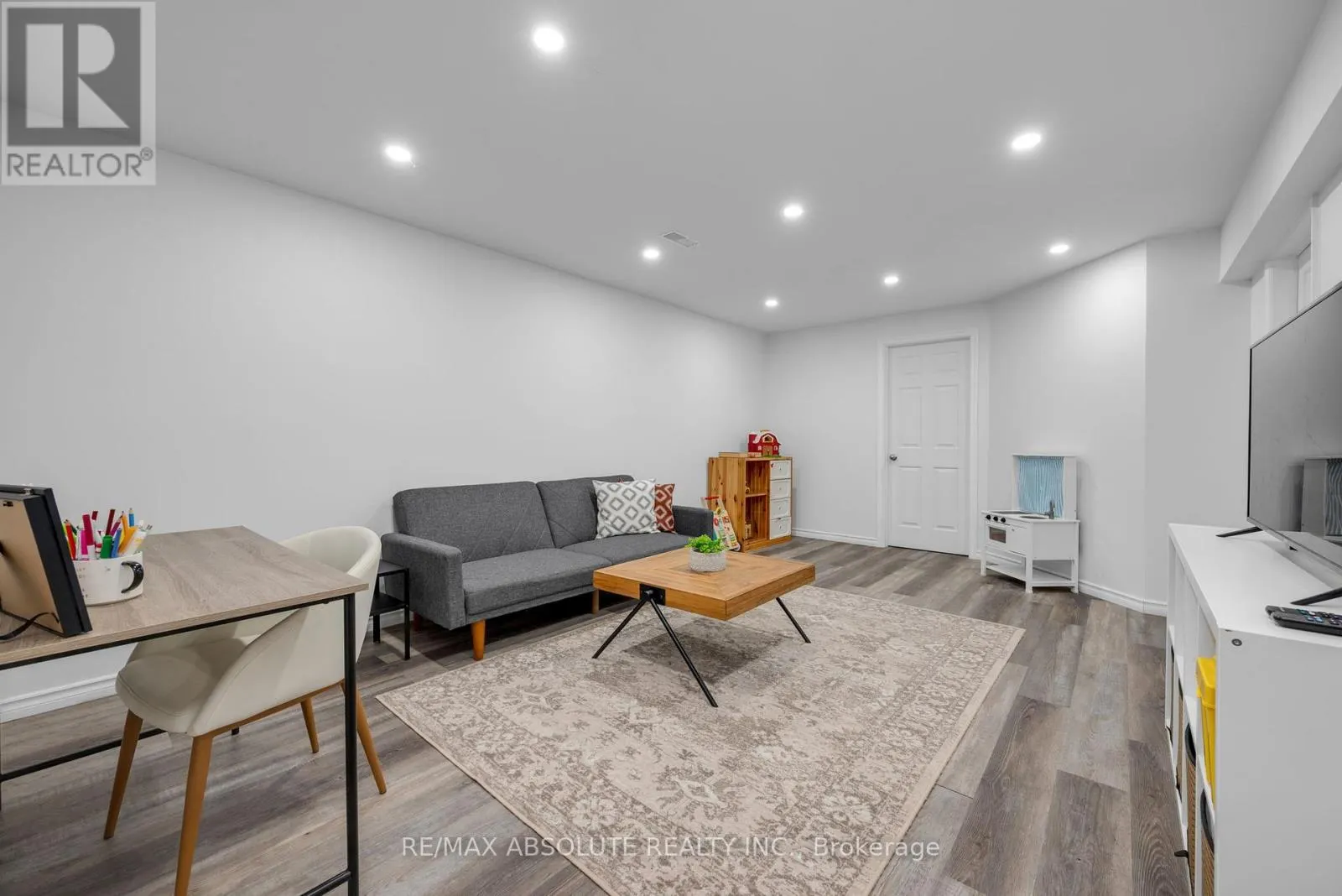177 HICKSTEAD WAY
