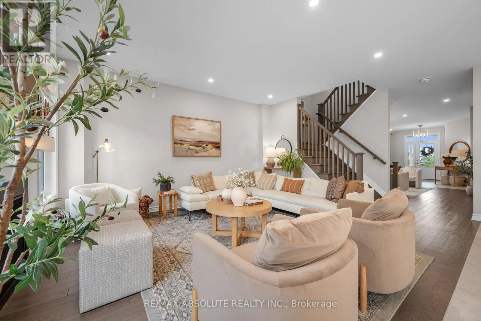 177 HICKSTEAD WAY