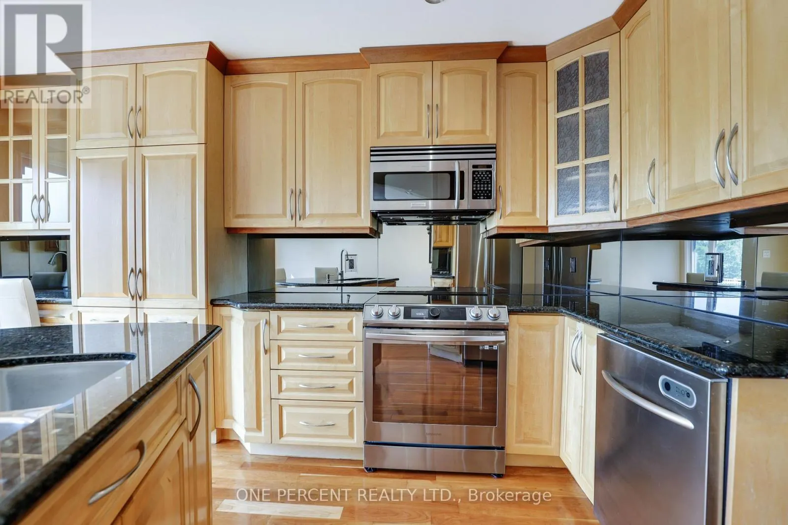 29 WINDEYER CRESCENT