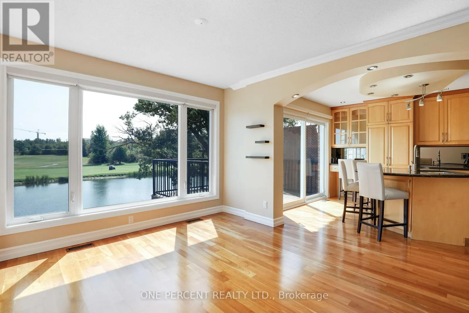 29 WINDEYER CRESCENT