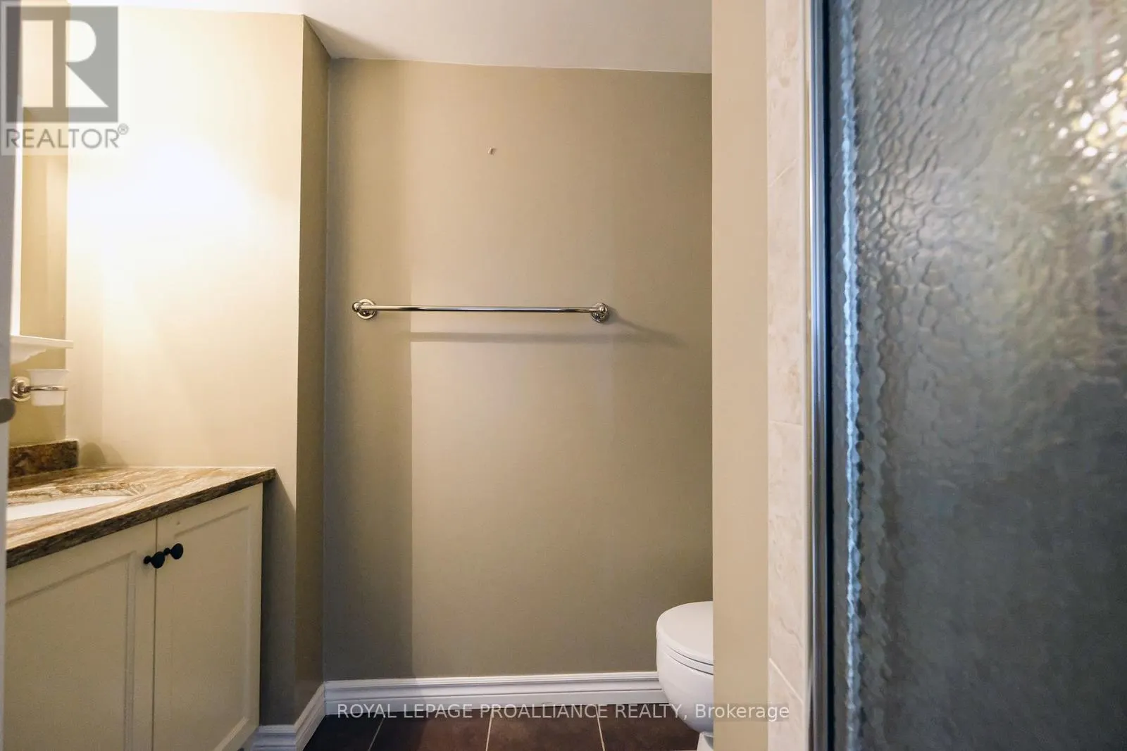 1201 - 350 FRONT STREET, #1201