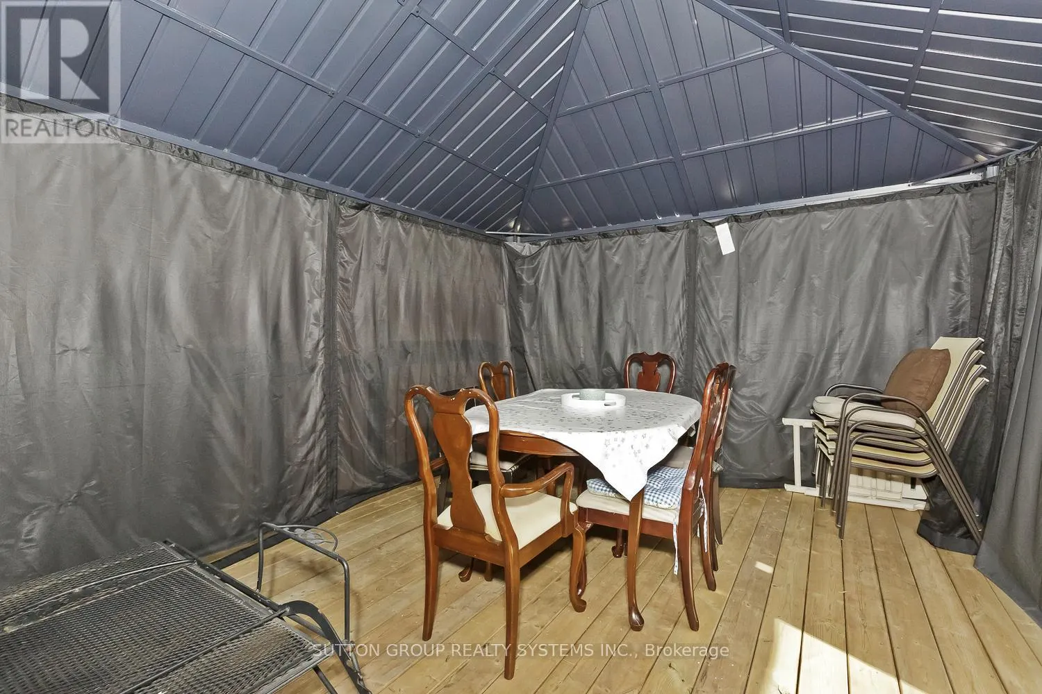 50 - 7768 ASCOT CIRCLE