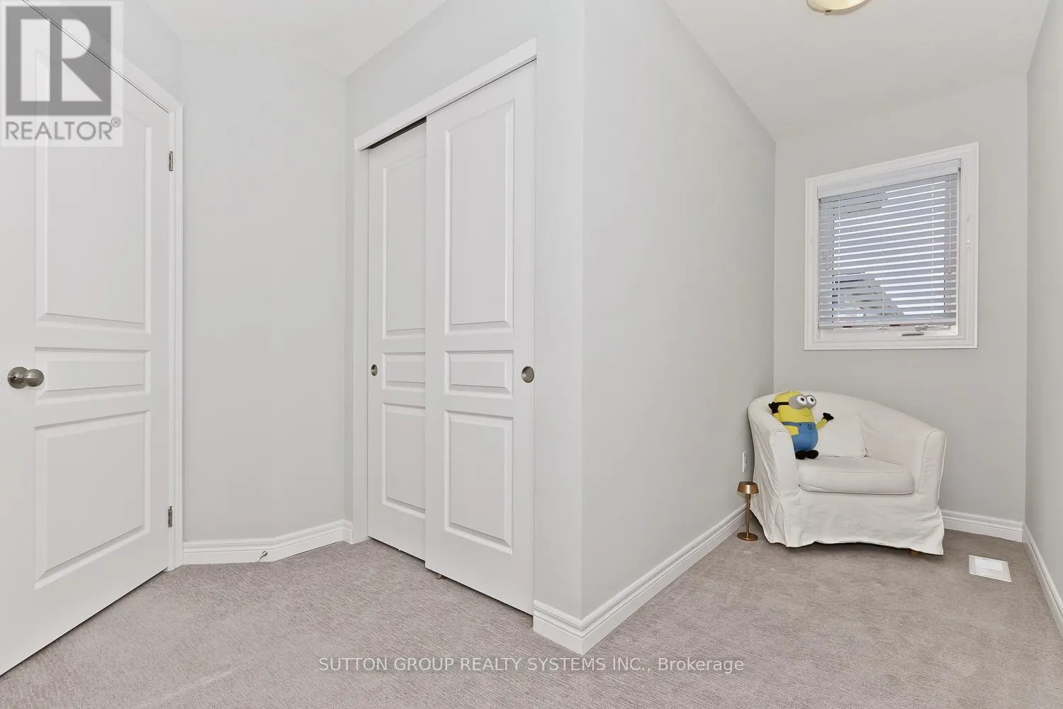 50 - 7768 ASCOT CIRCLE