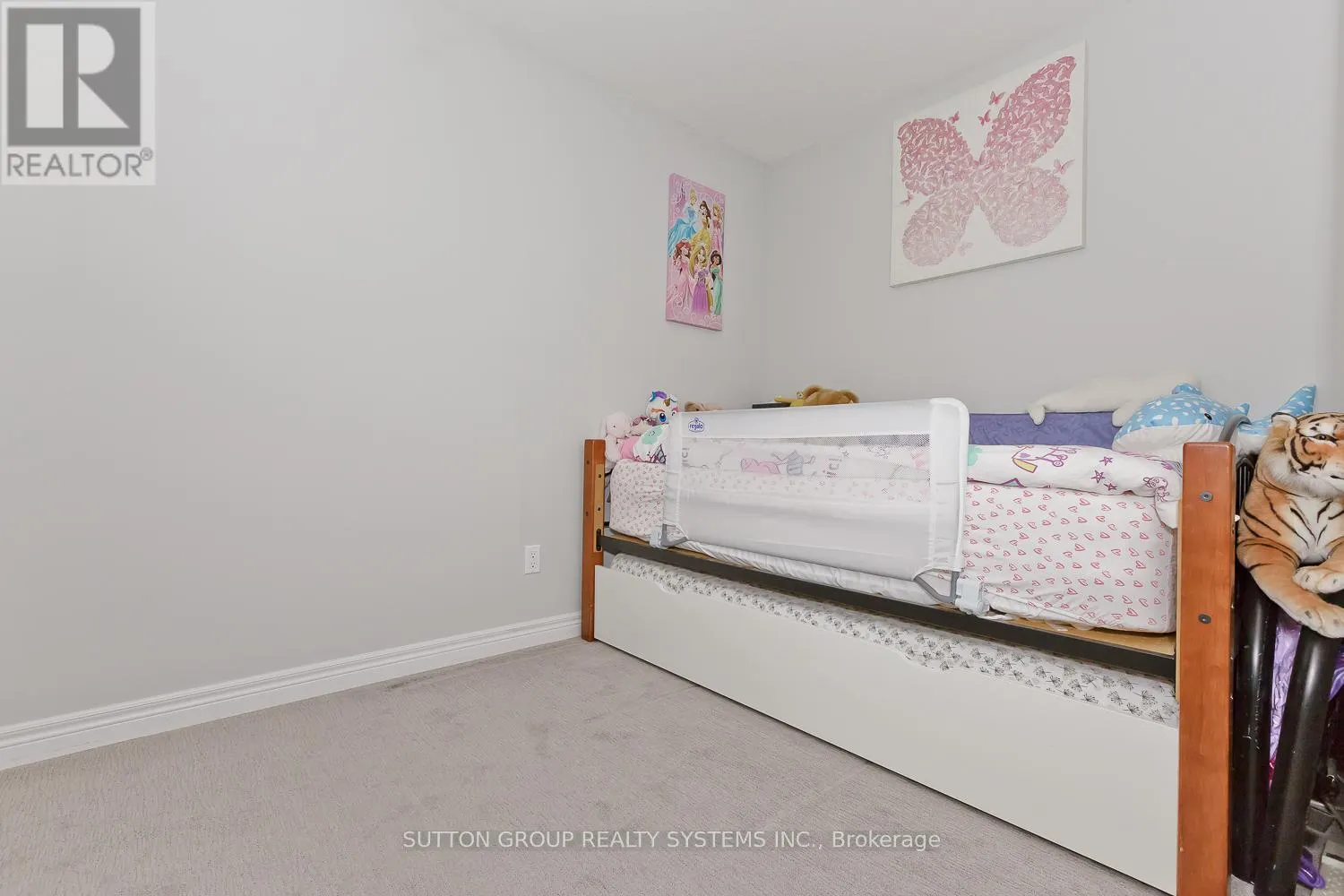 50 - 7768 ASCOT CIRCLE