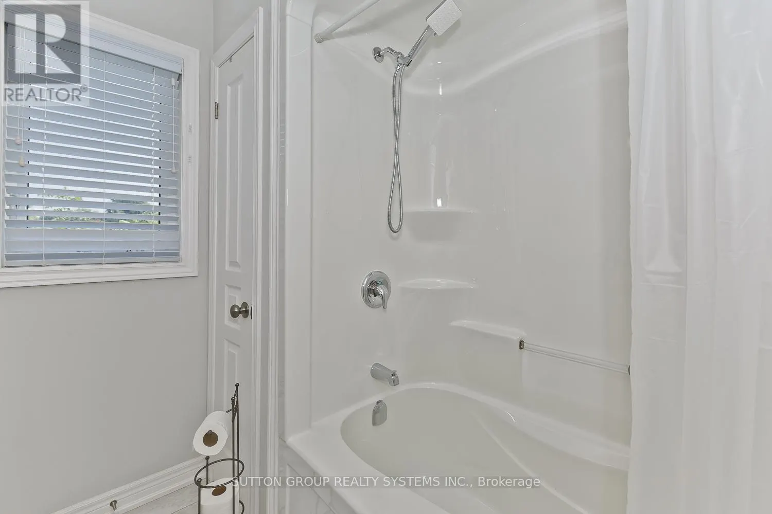 50 - 7768 ASCOT CIRCLE