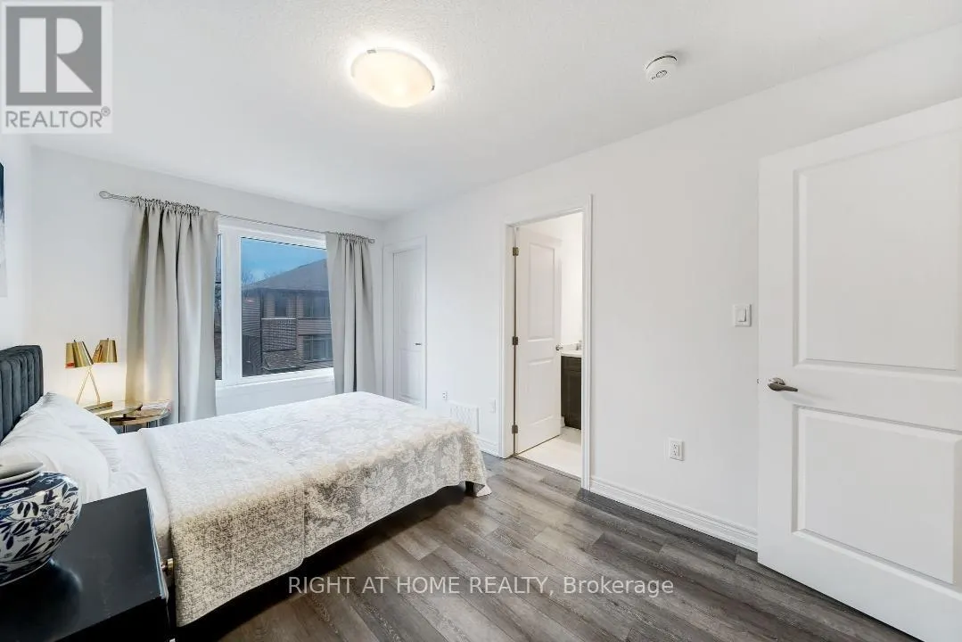 44 - 120 COURT DRIVE