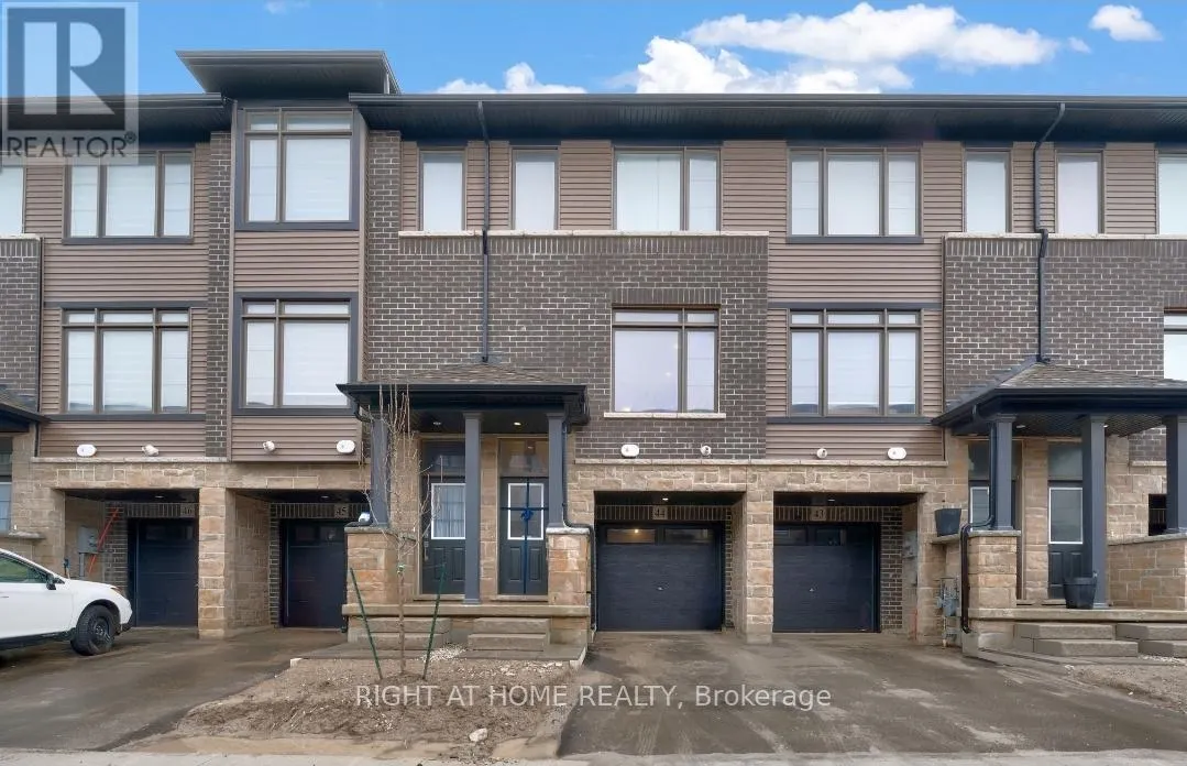 44 - 120 COURT DRIVE