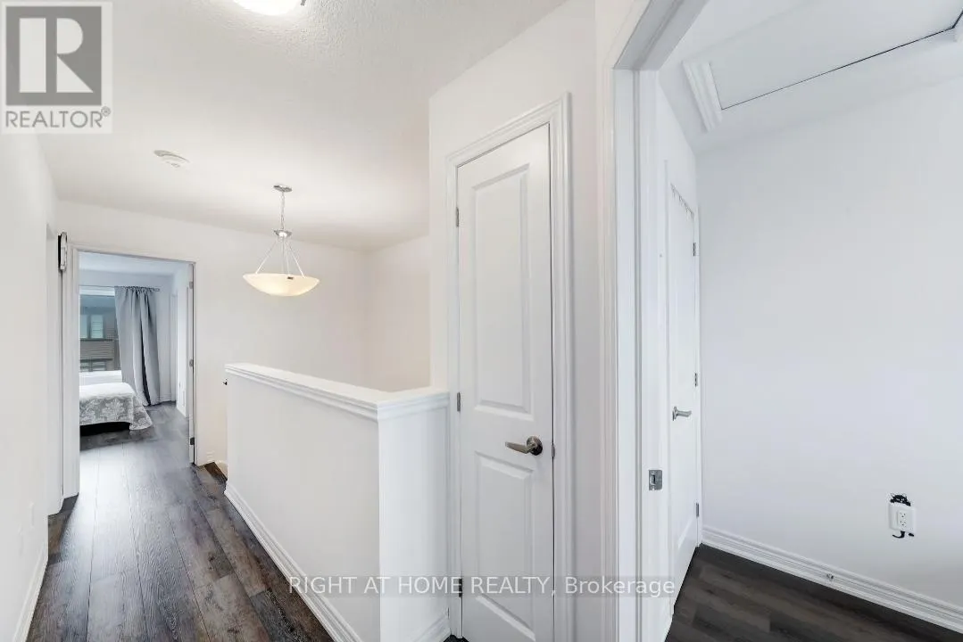 44 - 120 COURT DRIVE