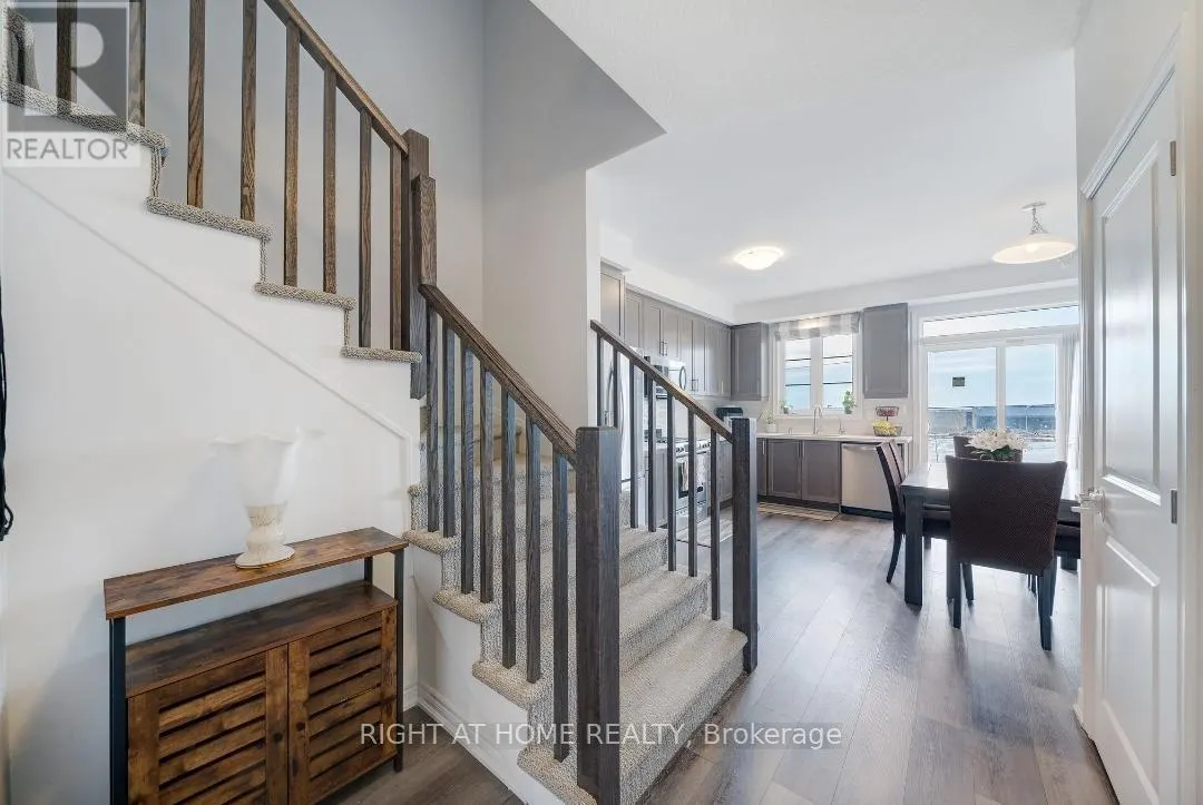 44 - 120 COURT DRIVE