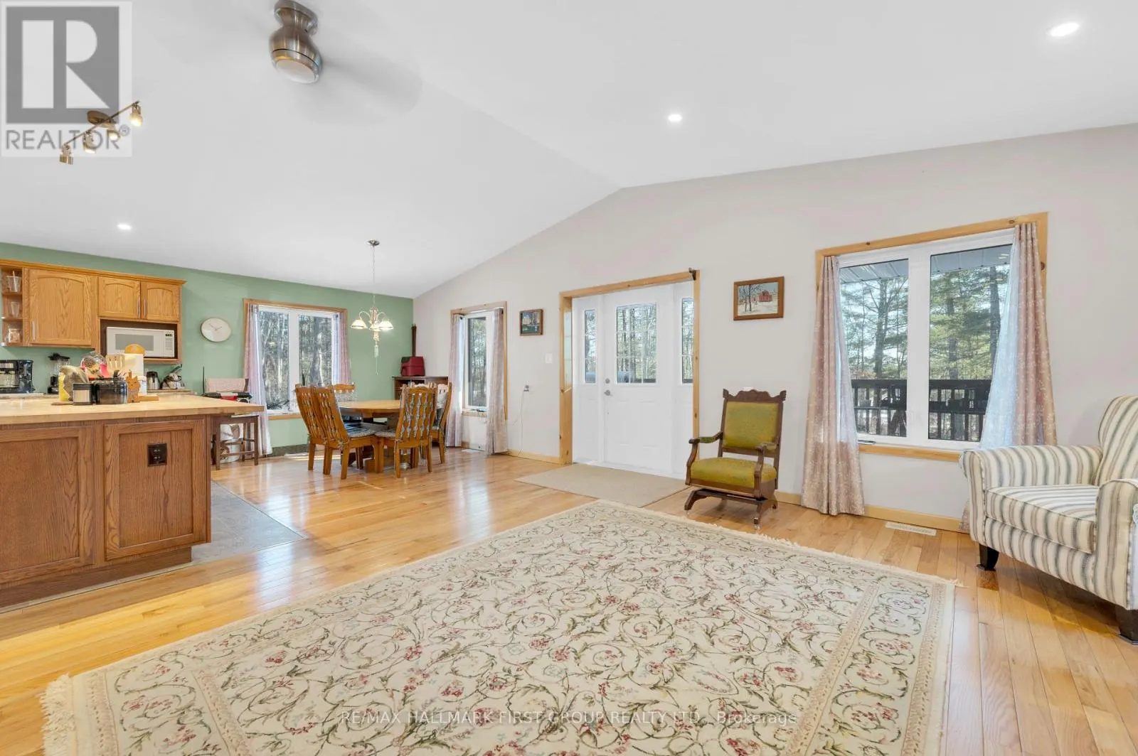 112 MOORES ROAD