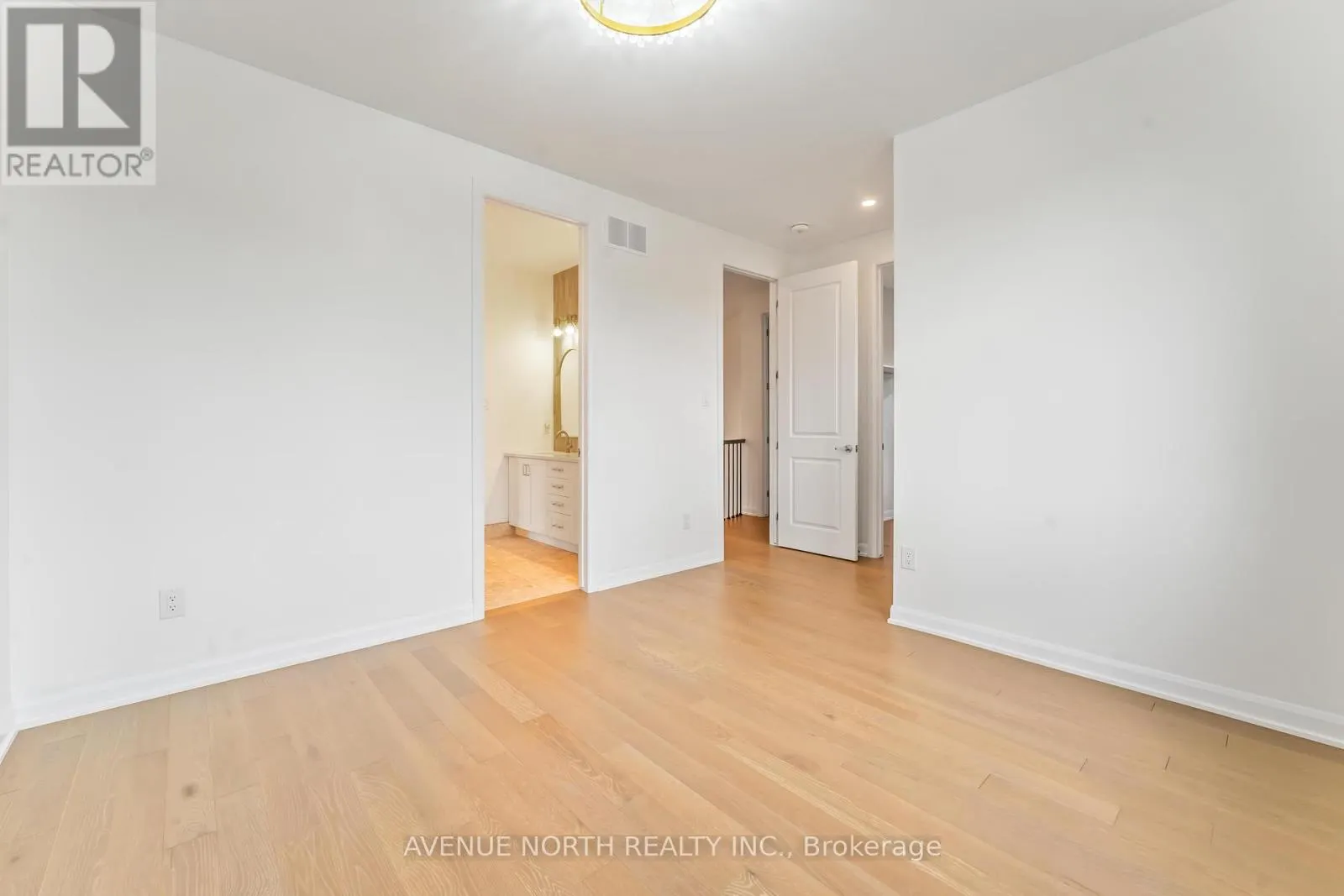 34 JETTY DRIVE