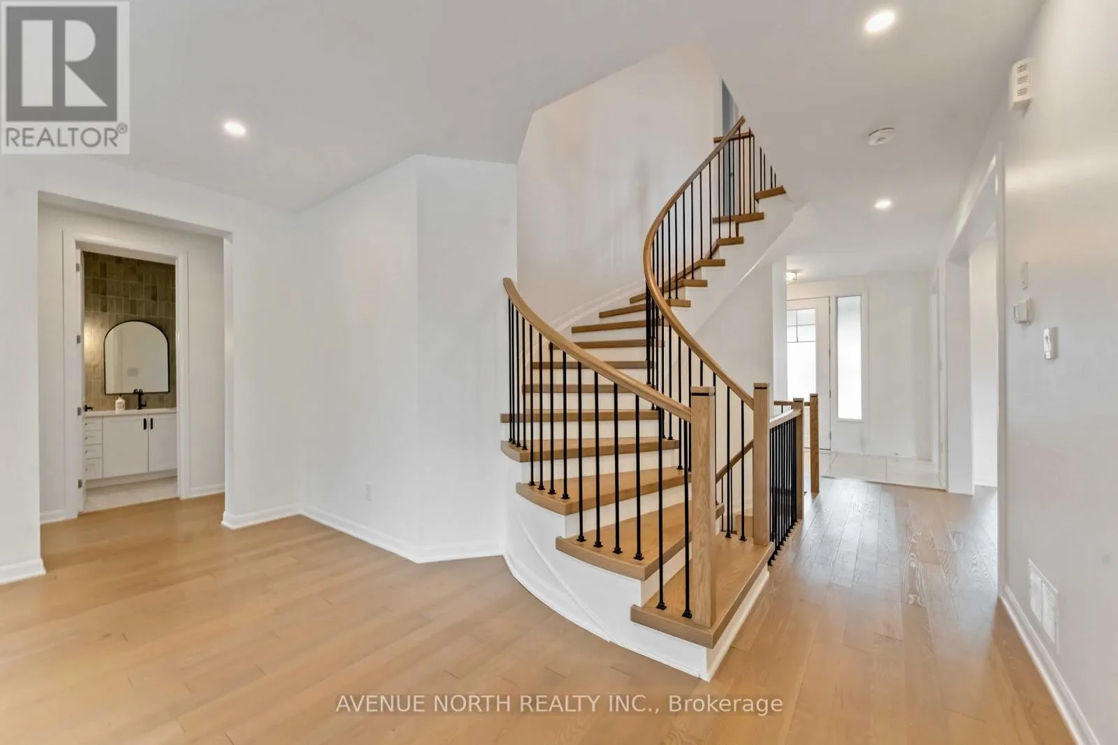 34 JETTY DRIVE