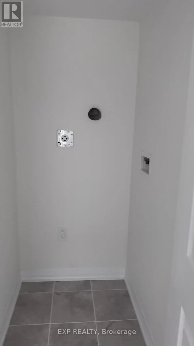 47 STANLEY AVE CRESCENT