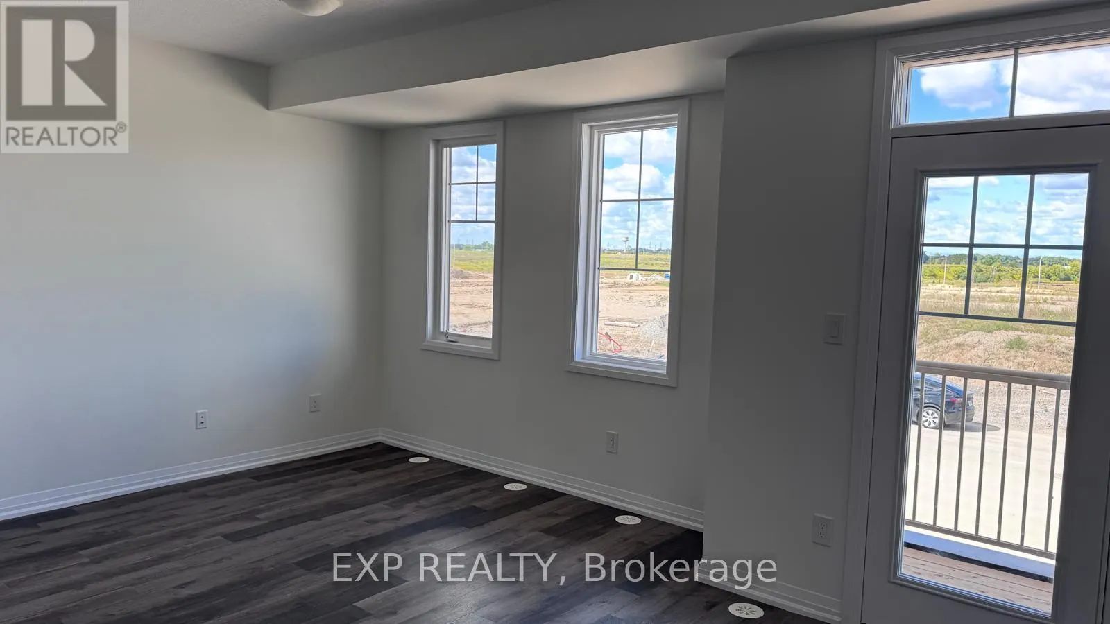 47 STANLEY AVE CRESCENT