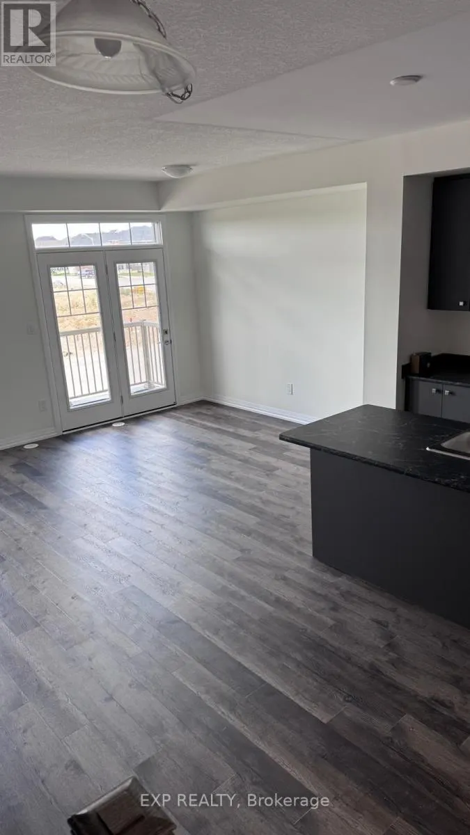 47 STANLEY AVE CRESCENT