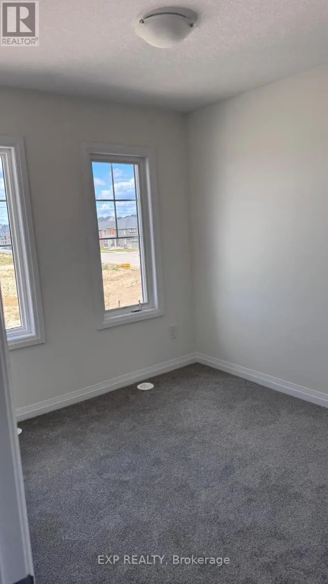 47 STANLEY AVE CRESCENT