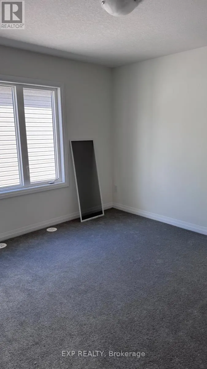 47 STANLEY AVE CRESCENT