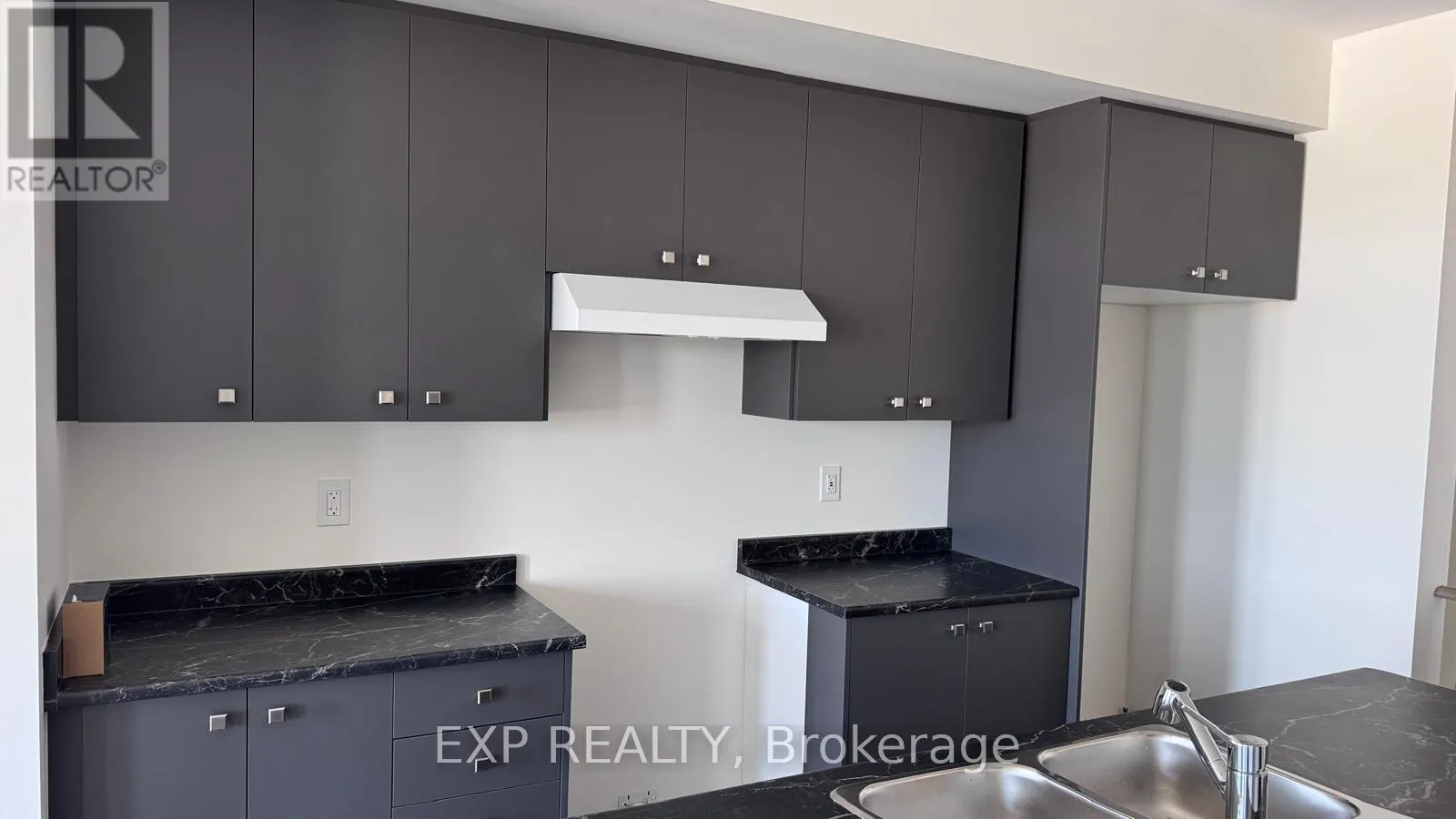 47 STANLEY AVE CRESCENT