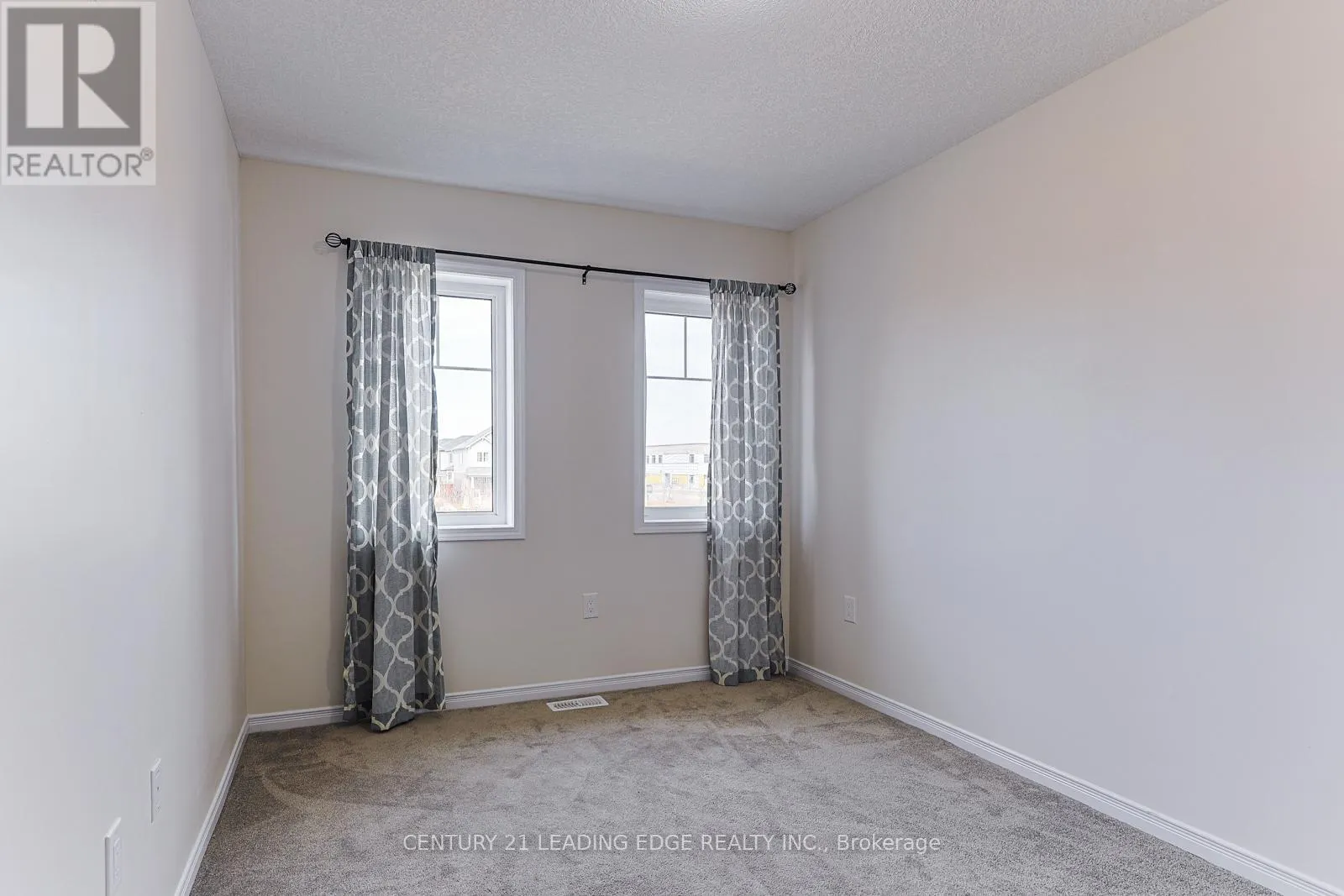 153 THOMPSON ROAD