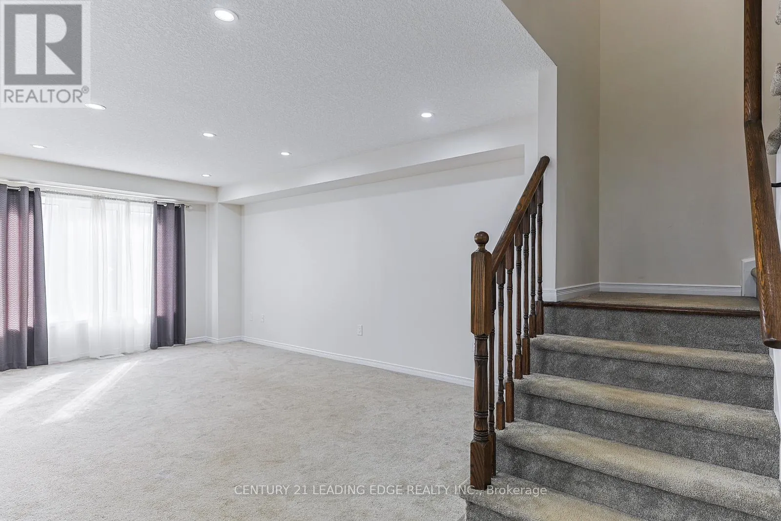 153 THOMPSON ROAD