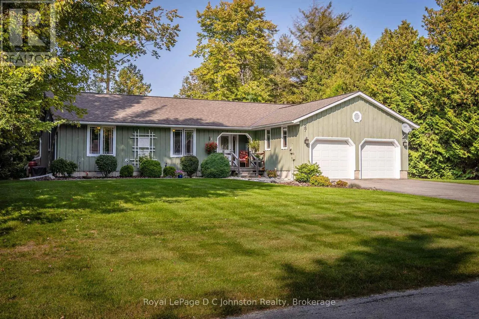 27 GREMIK CRESCENT