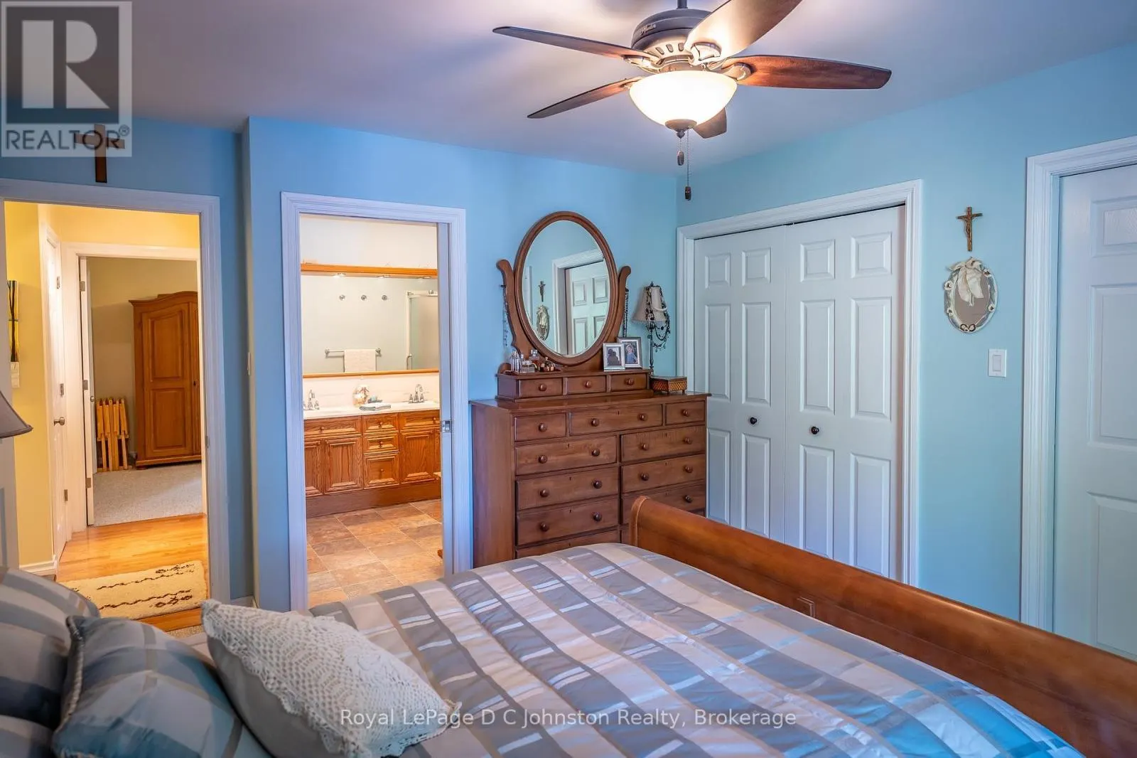 27 GREMIK CRESCENT