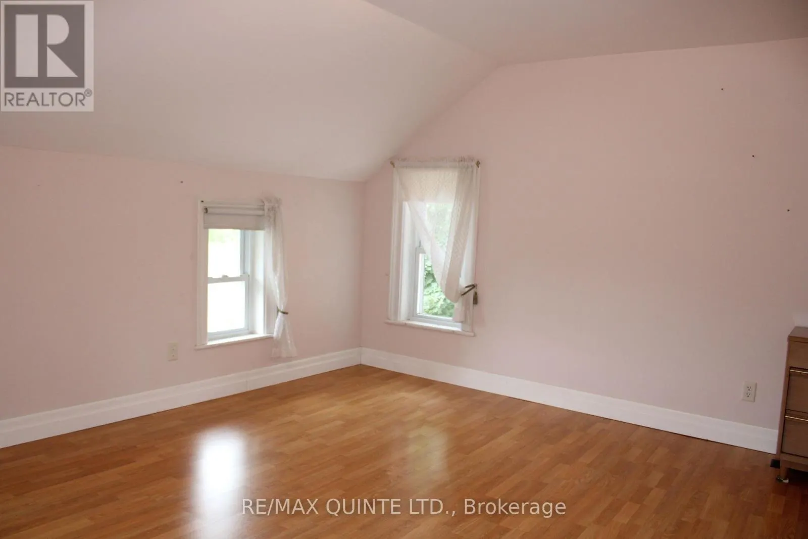 472 MAPLE ROAD