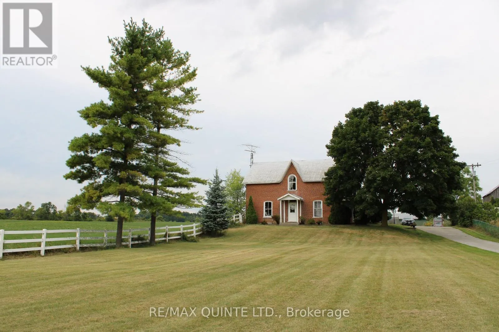 472 MAPLE ROAD