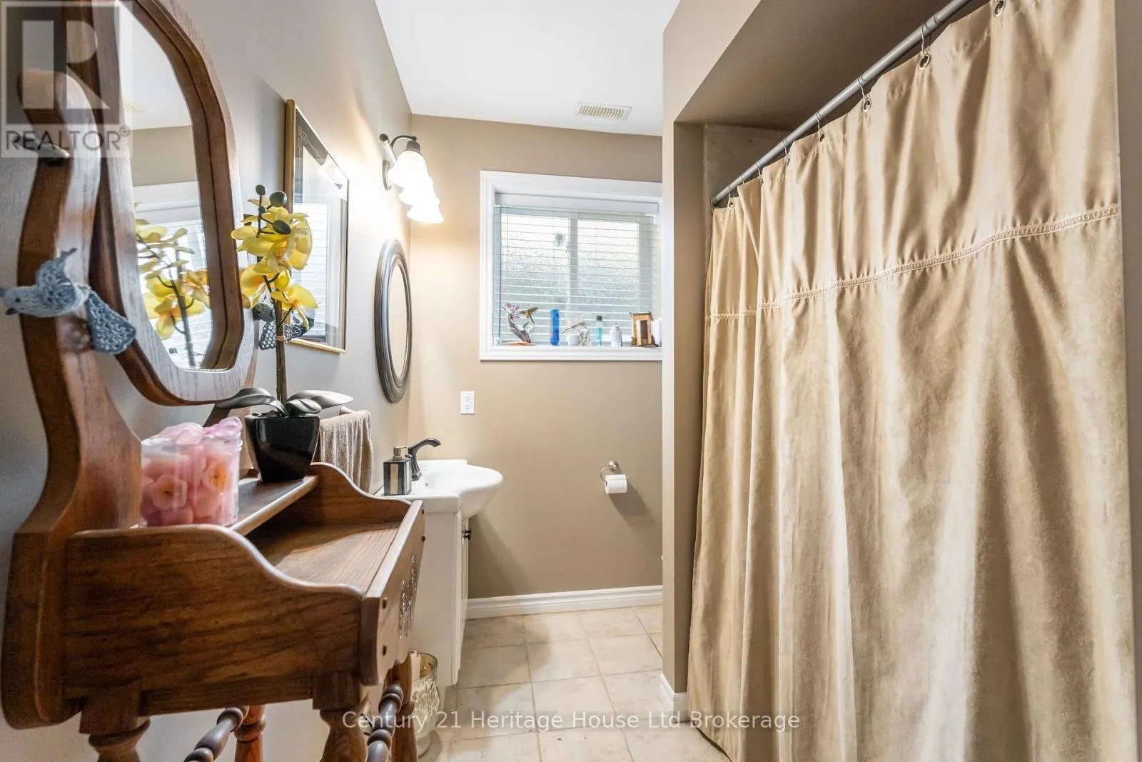 6295 TOWNLINE ROAD