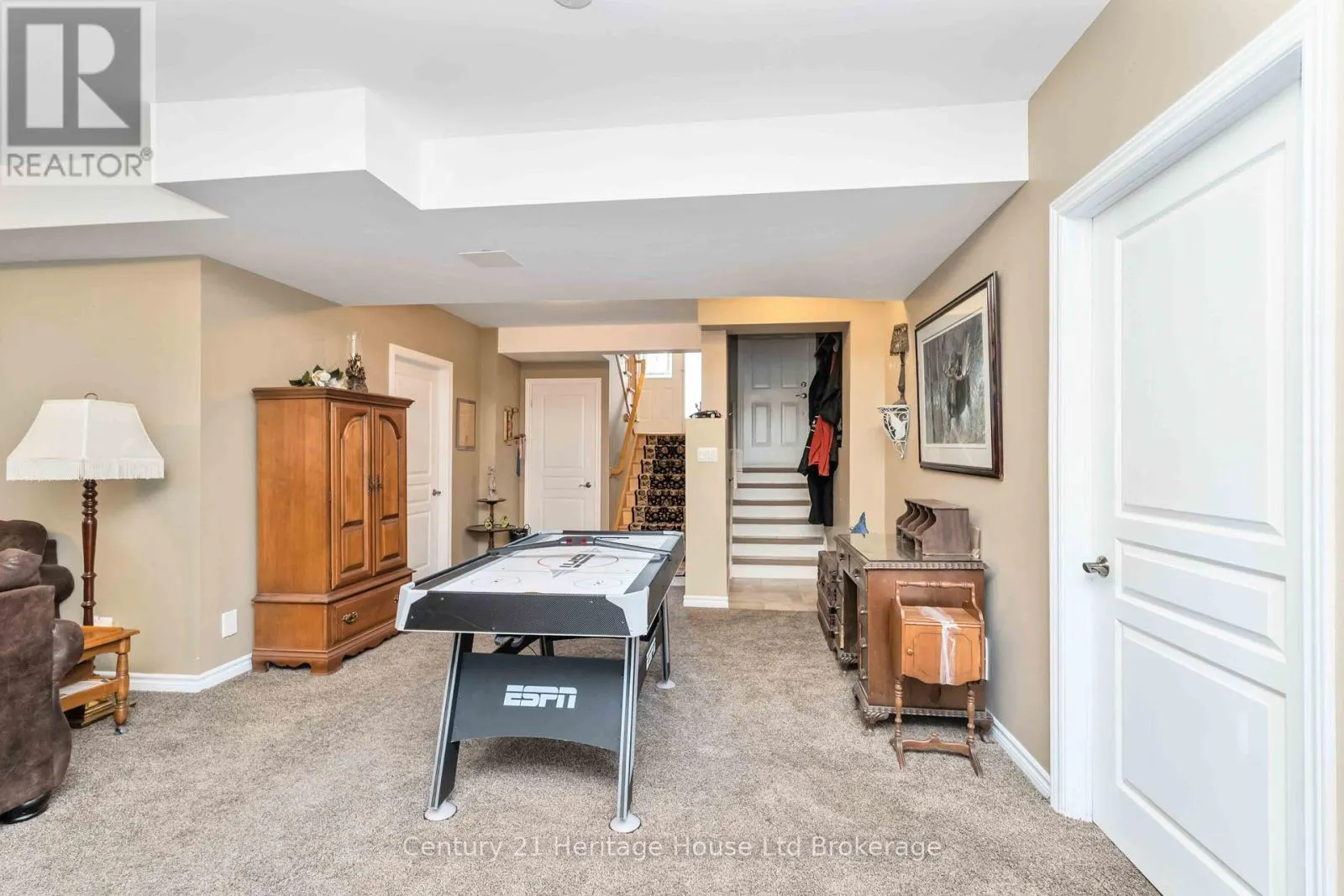 6295 TOWNLINE ROAD