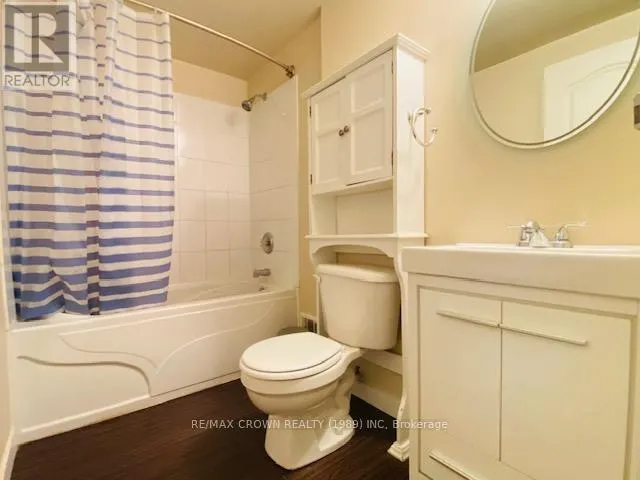 28 - 1649 MEADOWBROOK ROAD, #28