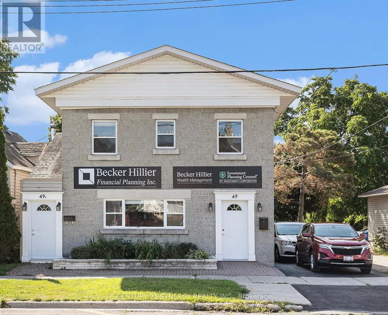 49 MAIN STREET E