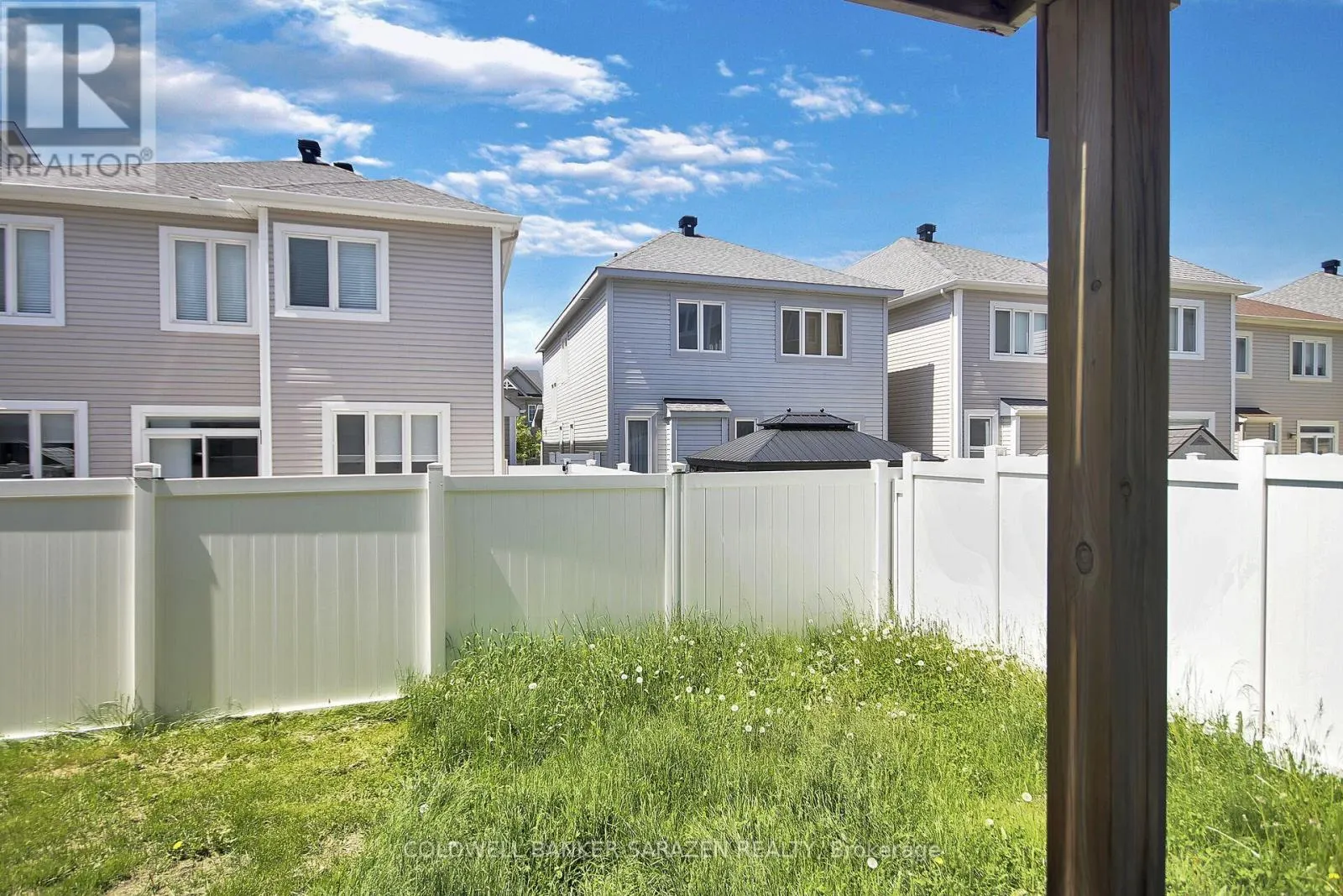 438 MEADOWBREEZE DRIVE