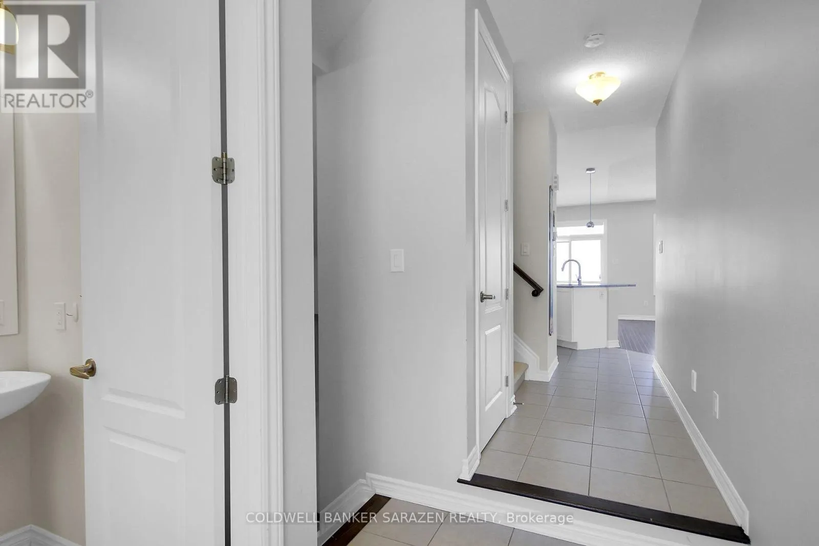 438 MEADOWBREEZE DRIVE