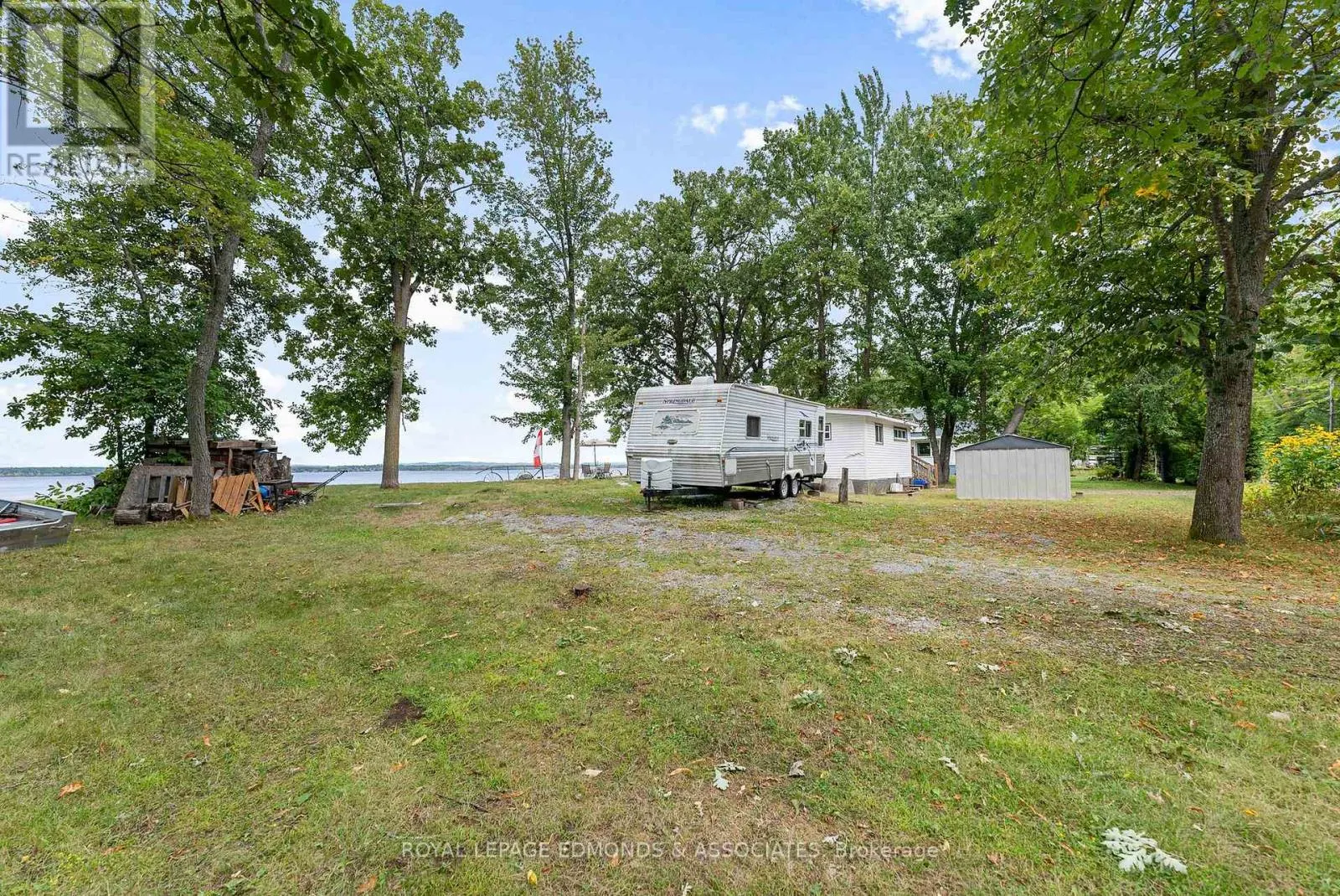 45 GREATVIEW TRAIL