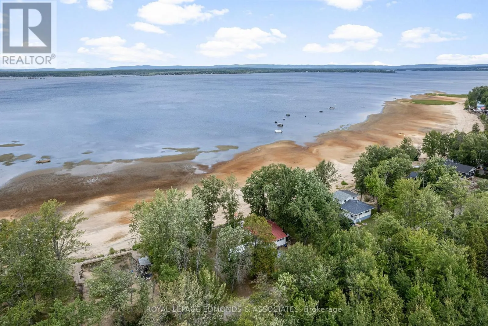 45 GREATVIEW TRAIL